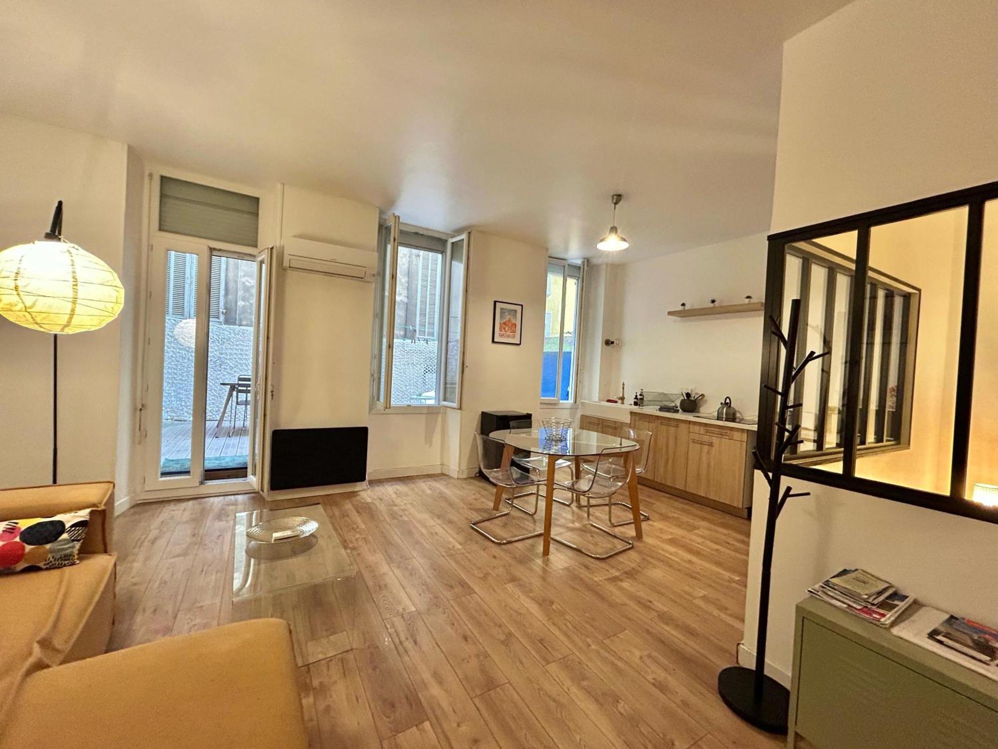 Chez Marie Et Romain- Appartement De Charme Au Coeur De La Joliette Proche Panier Centre Ville Marseille Ngoại thất bức ảnh